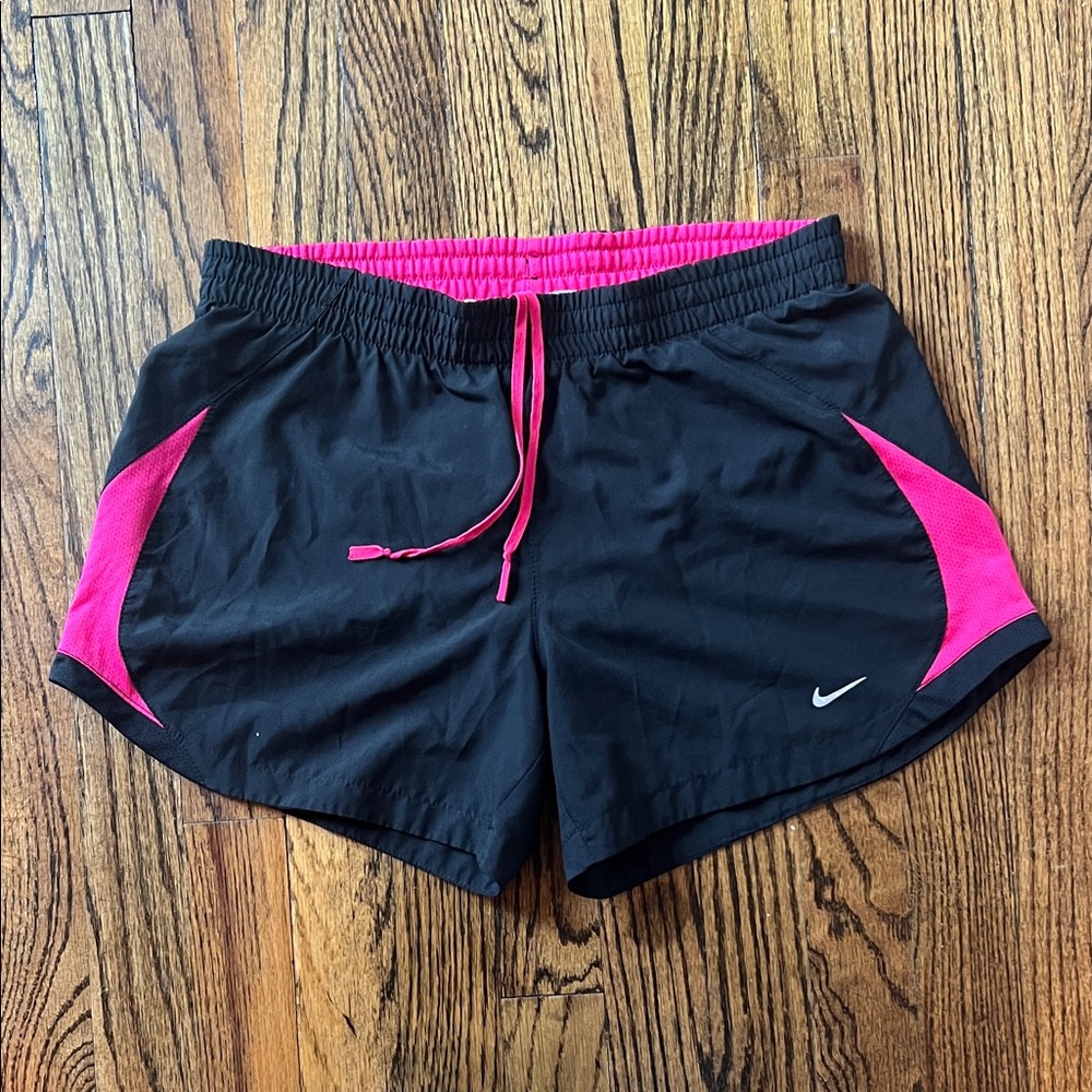 Nike Women's Black and Pink Running Shorts